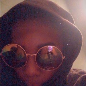 Meet your Posher, Ethan